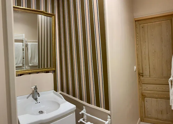 De Charme Calme Au Coeur De La Bed & Breakfast La Rochelle (Charente-Maritime)