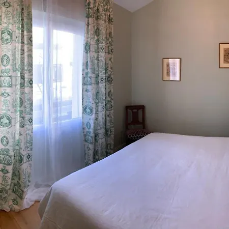 De Charme Calme Au Coeur De La