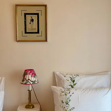 De Charme Calme Au Coeur De La Bed & Breakfast La Rochelle (Charente-Maritime)