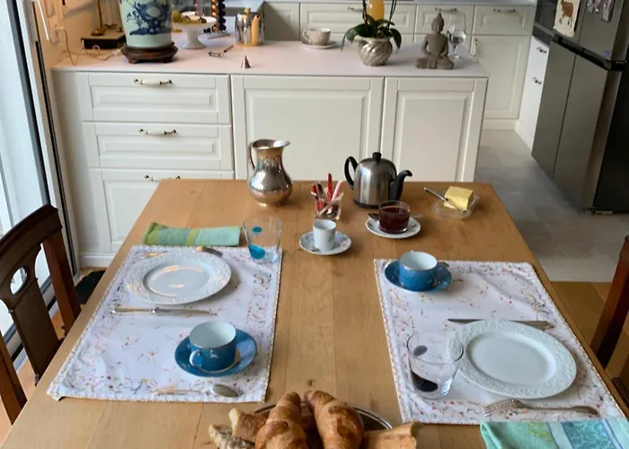 De Charme Calme Au Coeur De La